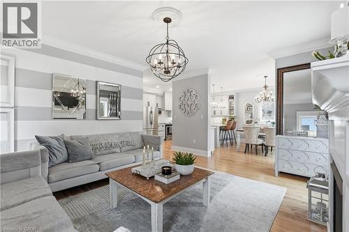 36 Pavilion Drive, Binbrook, ON - Indoor Photo Showing Living Room