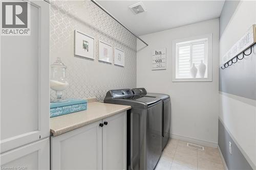 36 Pavilion Drive, Binbrook, ON - Indoor Photo Showing Laundry Room