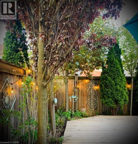 36 Pavilion Drive, Binbrook, ON - Outdoor