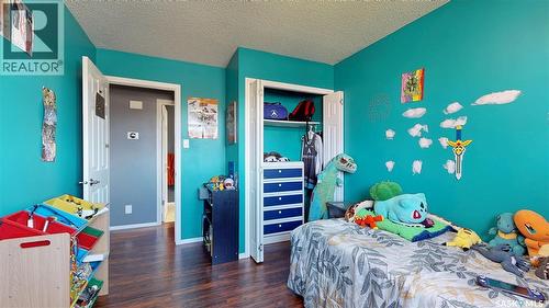 1126 Brett Bay, Regina, SK - Indoor Photo Showing Bedroom