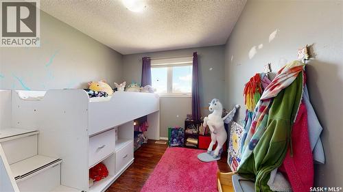 1126 Brett Bay, Regina, SK - Indoor