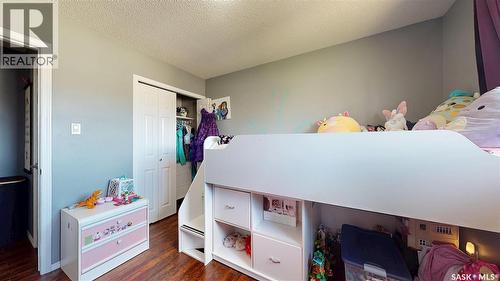 1126 Brett Bay, Regina, SK - Indoor Photo Showing Bedroom