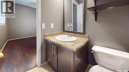1126 Brett Bay, Regina, SK - Indoor Photo Showing Bathroom