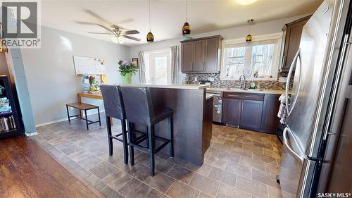 1126 Brett Bay, Regina, SK - Indoor Photo Showing Kitchen