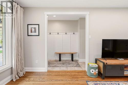 3452 Caplan Crescent, Burlington, ON - Indoor Photo Showing Other Room