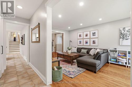3452 Caplan Crescent, Burlington, ON - Indoor