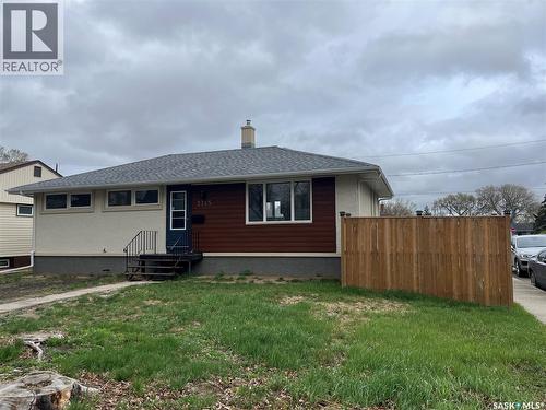 2745 Abbott Road, Regina, SK - Outdoor