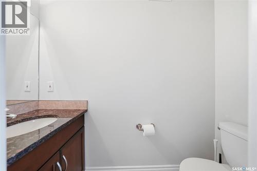 418 Nicklaus Drive, Warman, SK - Indoor Photo Showing Bathroom