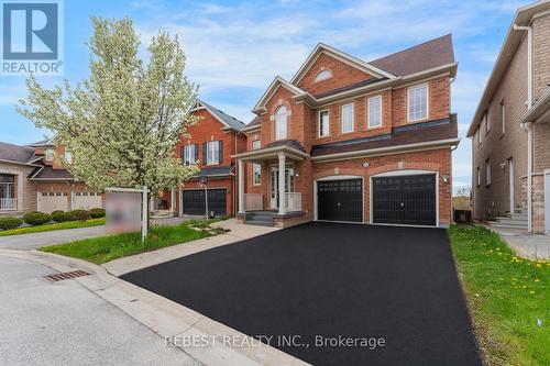 22 BIRCH TREE TRAIL  Brampton, ON L6P 3M8