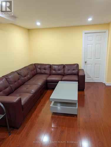 98 Chloe Crescent, Markham, ON - Indoor