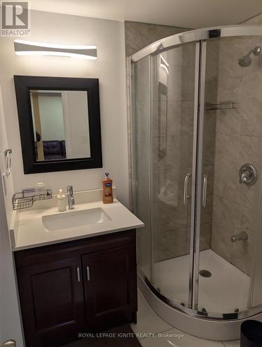 98 Chloe Crescent, Markham, ON - Indoor Photo Showing Bathroom