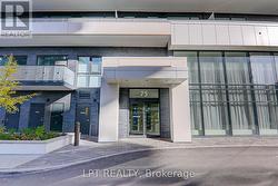 1601 - 75 ONEIDA CRESCENT Richmond Hill, ON L4B 0H3