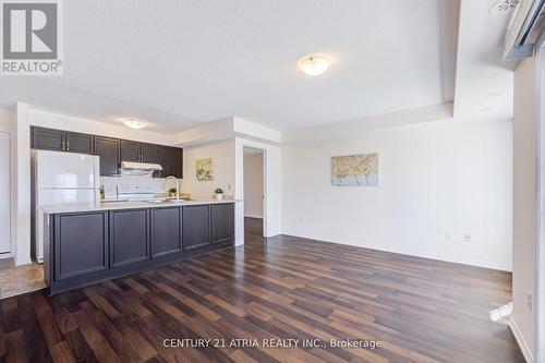 5 - 129 Isaac Devins Boulevard, Toronto, ON - Indoor Photo Showing Kitchen