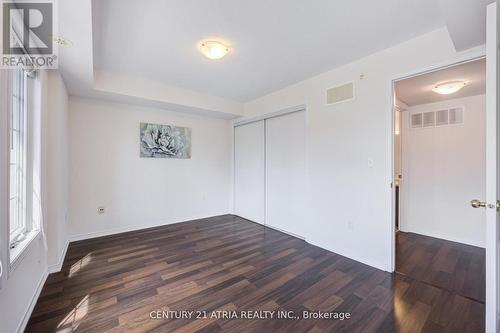 5 - 129 Isaac Devins Boulevard, Toronto, ON - Indoor Photo Showing Other Room