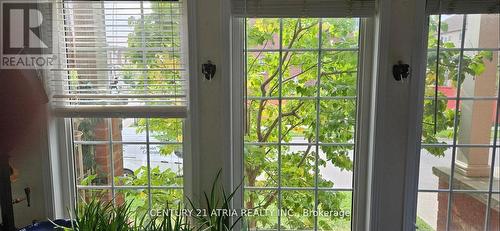 5 - 129 Isaac Devins Boulevard, Toronto, ON - Indoor Photo Showing Other Room