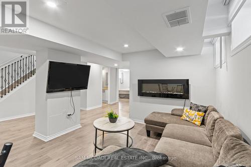6282 Camgreen Circle, Mississauga, ON 