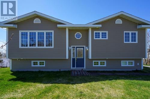 20 Kingwell Crescent, Arnold'S Cove, NL - Outdoor With Facade