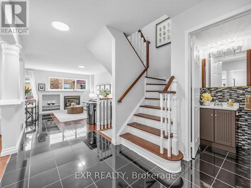 5697 Condor Place, Mississauga, ON - Indoor Photo Showing Other Room