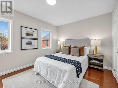 5697 Condor Place, Mississauga, ON - Indoor Photo Showing Bedroom