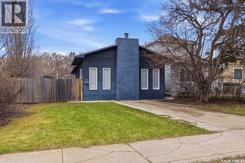 445 U Avenue S, Saskatoon, SK - Outdoor