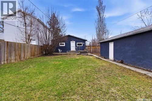 445 U Avenue S, Saskatoon, SK - Outdoor