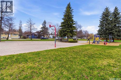 445 U Avenue S, Saskatoon, SK - Outdoor