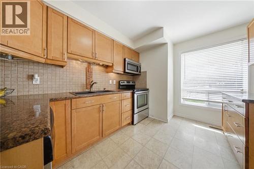 32 Mowat Boulevard Unit# 41, Kitchener, ON - Indoor Photo Showing Kitchen