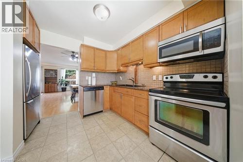 32 Mowat Boulevard Unit# 41, Kitchener, ON - Indoor Photo Showing Kitchen With Stainless Steel Kitchen With Double Sink