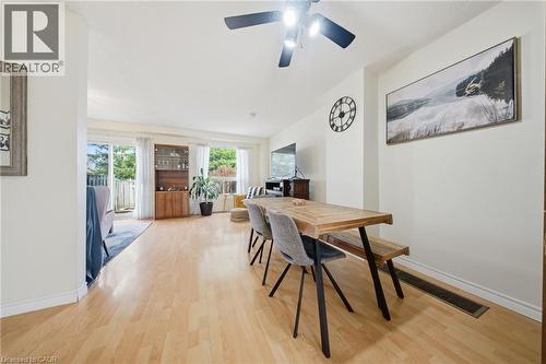 32 Mowat Boulevard Unit# 41, Kitchener, ON - Indoor Photo Showing Dining Room