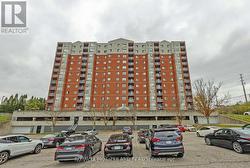 408 - 30 CHAPMAN COURT London North (North I), ON N6G 4Y4