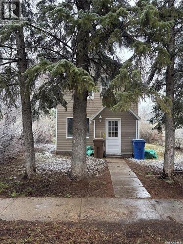 112 Stovel Avenue E, Melfort, SK - Outdoor