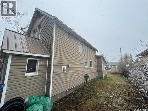 112 Stovel Avenue E, Melfort, SK - Outdoor