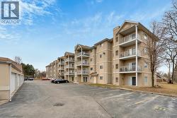 1655 GRAND MARAIS WALK Unit# 103 Windsor, ON N9E 4W4