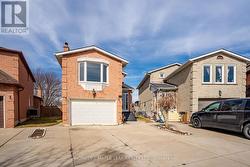 42 PURITAN COURT Hamilton, ON L8E 4L1