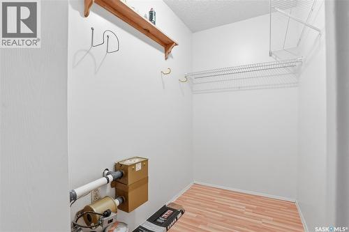 304 431 4Th Avenue N, Saskatoon, SK - Indoor