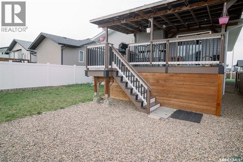 205 Reddekopp Lane, Warman, SK - Outdoor