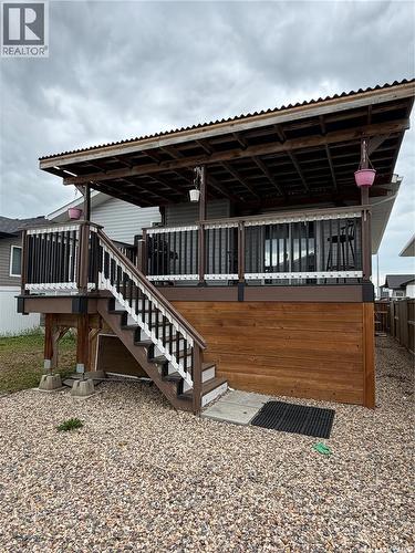 205 Reddekopp Lane, Warman, SK - Outdoor With Exterior