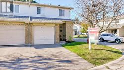 56 - 50 BLACKWELL AVENUE Toronto, ON M1B 1K2