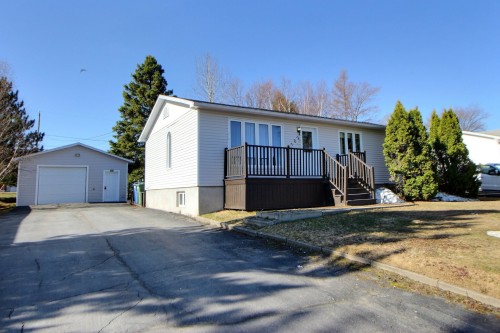 Façade - 762 5E Avenue O., Amos, QC - Outdoor