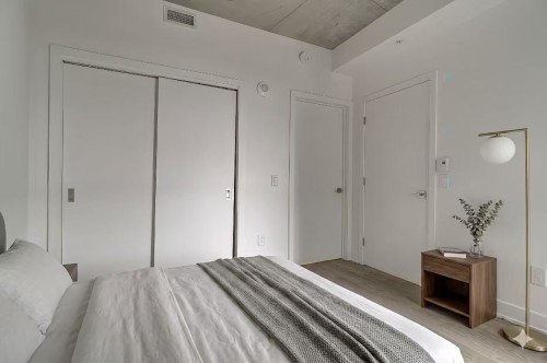 Chambre à coucher - 523-1150 Boul. René-Lévesque E., Montréal (Ville-Marie), QC - Indoor Photo Showing Bedroom