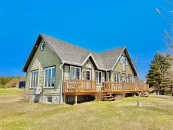 1230 Ch. de La Vernière  Les Îles-De-La-Madeleine, QC G4T 3E6