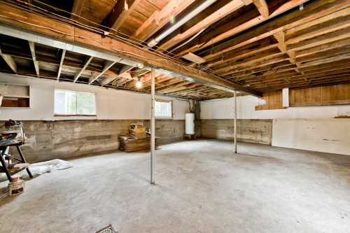 Sous-sol - 2185 Route 210, Newport, QC - Indoor Photo Showing Basement