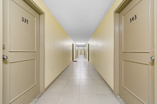 Corridor - 337-27 Boul. De Lucerne, Gatineau (Aylmer), QC - Indoor Photo Showing Other Room
