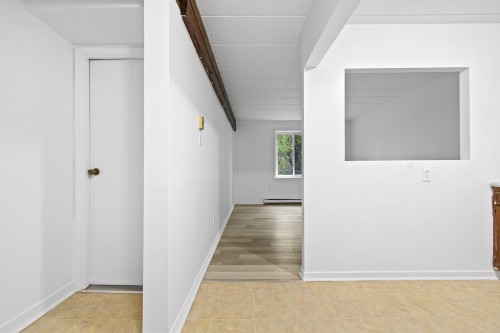 Mud Room - 59B-27 Boul. De Lucerne, Gatineau (Aylmer), QC - Indoor Photo Showing Other Room