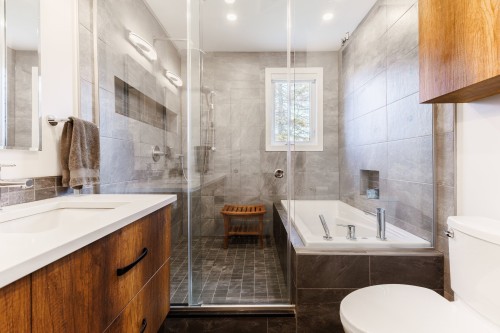 Salle de bains - 126 Av. D'Embleton Crescent, Pointe-Claire, QC - Indoor Photo Showing Bathroom