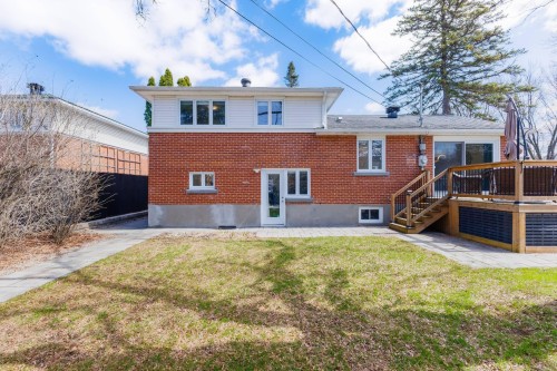 Face arrière - 126 Av. D'Embleton Crescent, Pointe-Claire, QC - Outdoor With Exterior