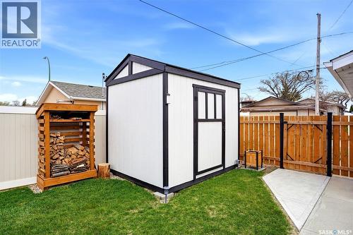 211 Ottawa Street, Regina, SK - Outdoor With Exterior