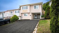 389 Waddington Drive  Kamloops, BC V2E 1S3