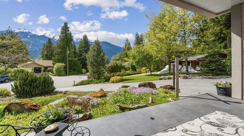 427 Bayles Road, Nakusp, BC - Outdoor With View
