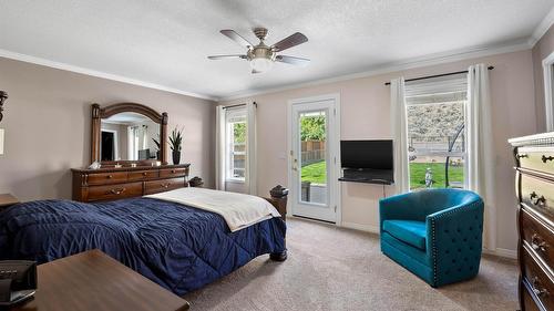 3577 Navatanee Drive, Kamloops, BC - Indoor Photo Showing Bedroom